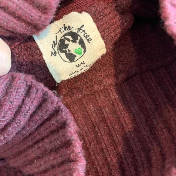 Free People OB1818530 Care Soul Searcher Mock Neck Sweater MEDIUM in Wine Heathe - Picture 6 of 9